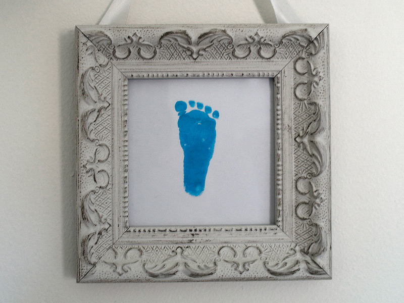 Santiago's footprint taken at 1 week old